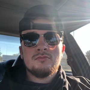 Meet your Posher, Justin